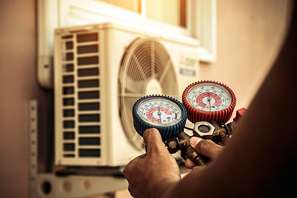 Professional Hvac Repair technician working in Rio, WI